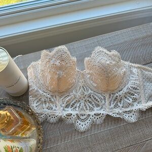 Victorias Secret Sexy Lace White Bra